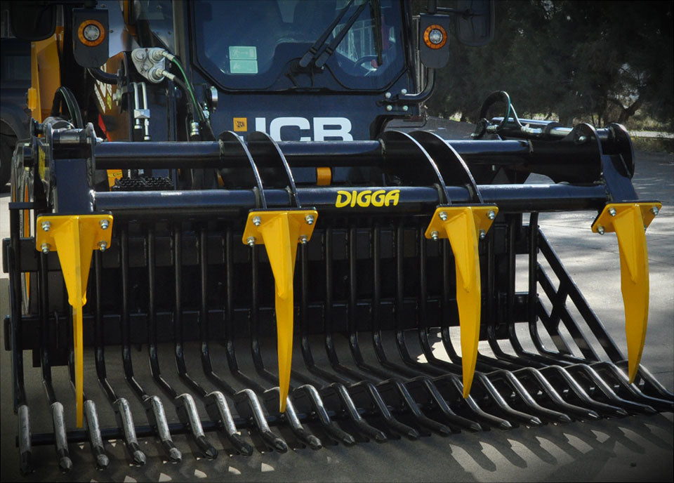 Rock Buckets and Grapple for Skid Steer Loaders and Tractors: rock bucket with grapple